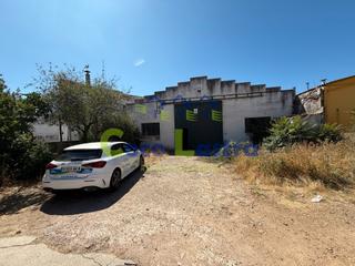 Nau industrial en Calle de jess arambarri 102