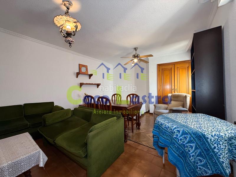 Foto 1e5ee75e-a426-4eda-aa35-f30a16d95526. Miete studiowohnung in calle san pablo 26 in Centro Salamanca