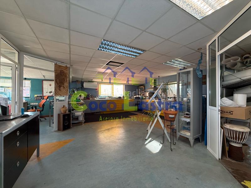 Foto da6824ad-faa8-4de8-bb73-4b3acb473ee7. Büro in calle colombia 45 in Rollo - Puente Ladrillo Salamanca