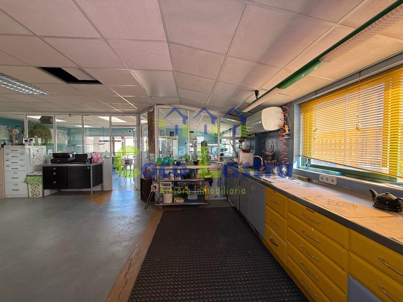 Foto 5d00ada7-1f83-4a12-957b-b1c0ec0c33bc. Oficina a calle colombia 45 a Rollo - Puente Ladrillo Salamanca