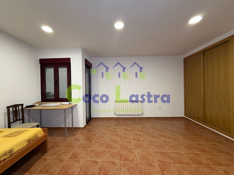 Foto 313cd671-3970-4225-9677-239e3c522745. Casa a schiera in calle santa maría 2 in Alba de Tormes