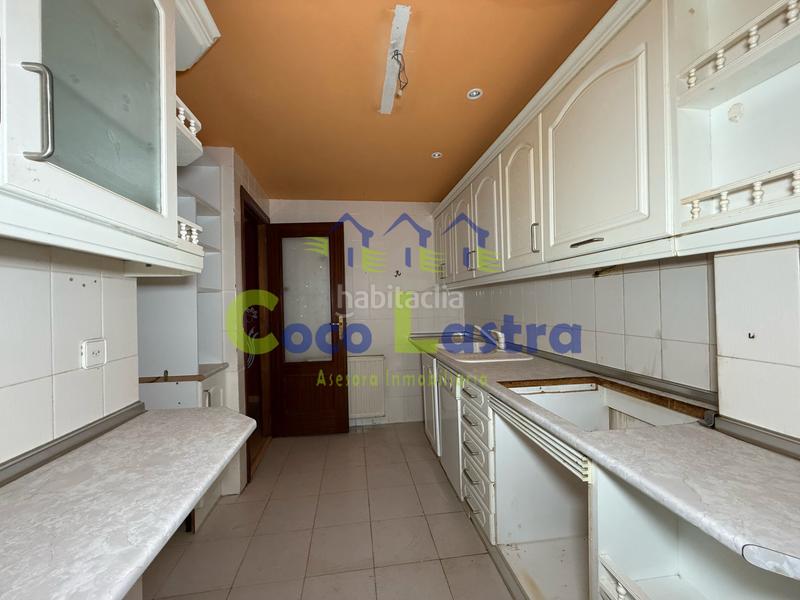 Foto 24a7ab7d-5b23-4b5c-909b-40bf8e9bd50f. Flat with heating in Béjar