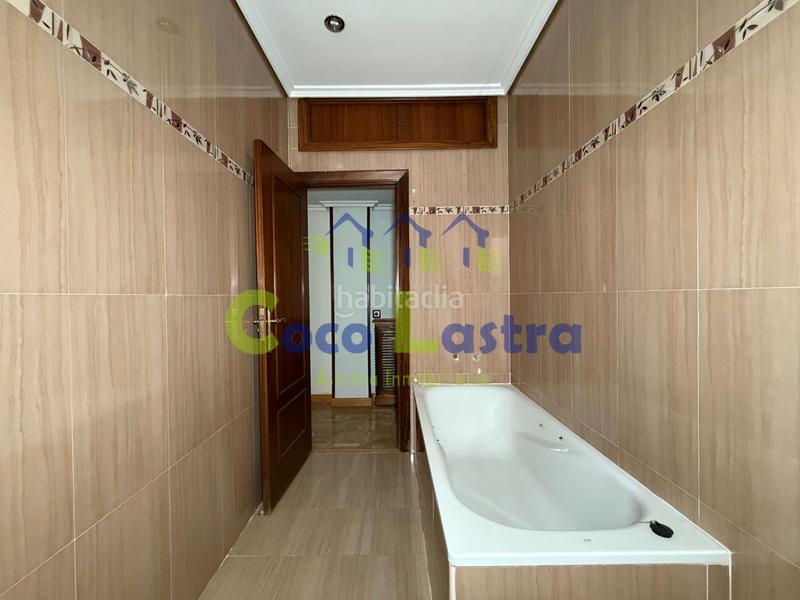 Foto bf3a51a6-14d9-433b-af5a-3cfc9b4c92f1. Appartamento con riscaldamento in Labradores Salamanca