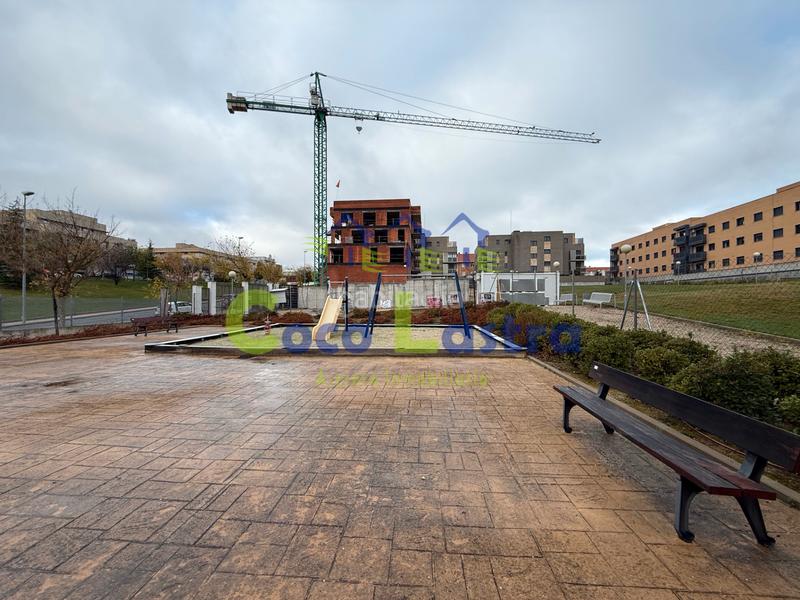 Foto 3b434518-5541-4f1d-a2c1-9d02e703744f. Flat with heating parking in Vistahermosa Salamanca