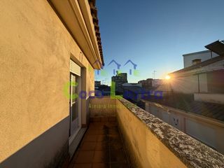 D�plex  Calle de la fuente