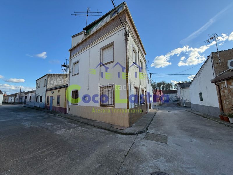 Foto 102d6c3b-9684-4739-a084-444195a07946. Casa adossada a Ciudad Rodrigo