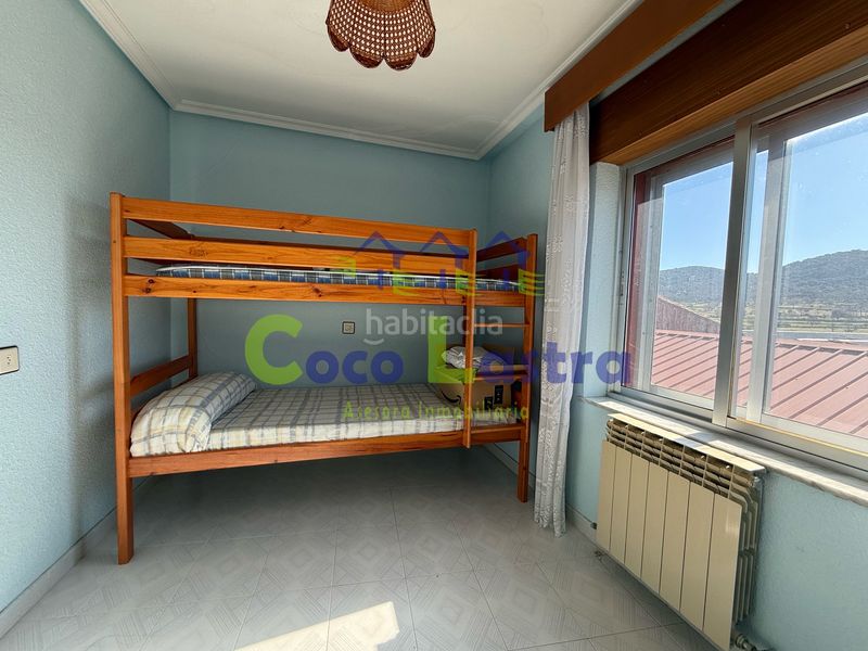 Foto 5554b7a0-0372-449b-abd8-612c17884805. Casa aparellada amb calefacció a Cabeza de Béjar (La)
