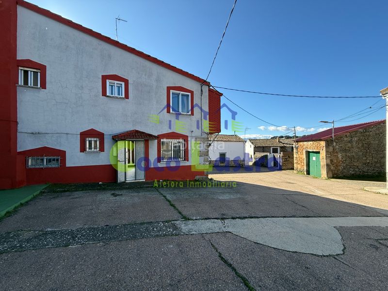 Foto 88274fa5-1795-494f-bd09-f1da893a7c25. Casa aparellada amb calefacció a Cabeza de Béjar (La)