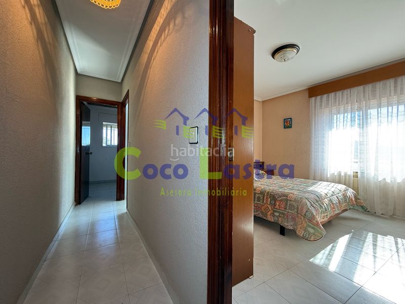 Foto c4578c81-8e34-4bd7-acd6-f8e4a0a317ff. Casa aparellada amb calefacció a Cabeza de Béjar (La)