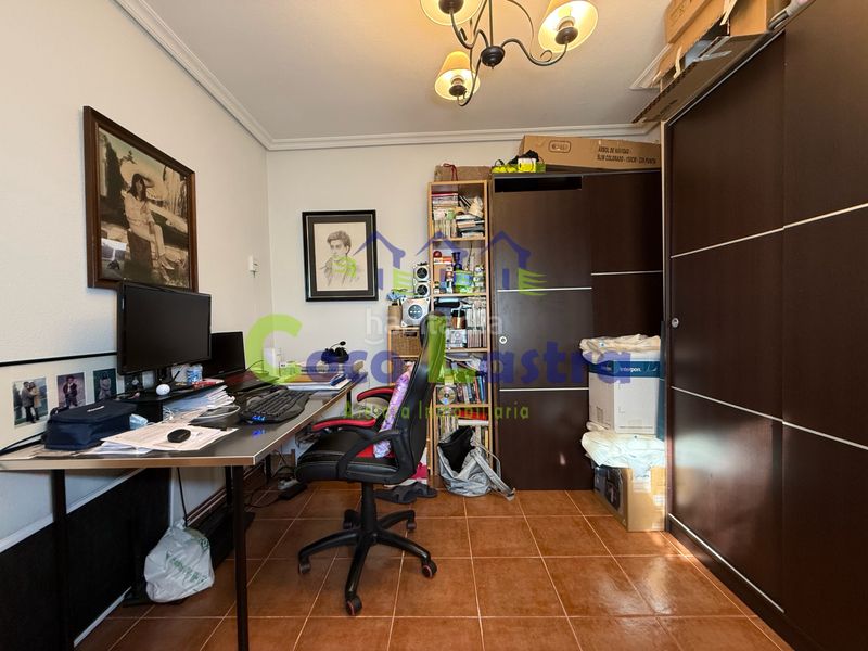 Foto 5a595e03-729c-4fda-8254-221bdb475840. Xalet a calle abedul 5 a Carrascal de Barregas