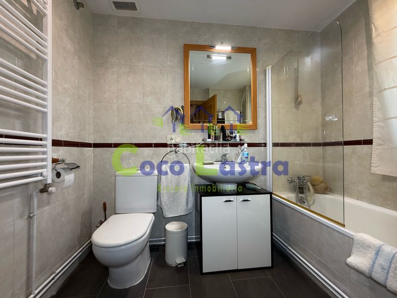 Foto 7598eeb8-440a-48d7-b1b4-44a0da4b0c44. Xalet a calle abedul 5 a Carrascal de Barregas