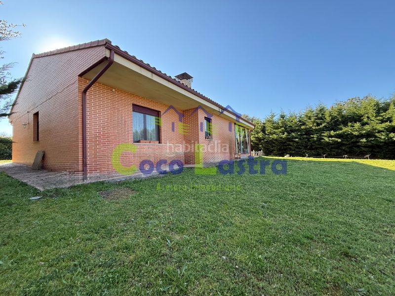 Foto 9a6c08a9-4d70-4d01-ac27-4a3e206cbe88. Xalet a calle abedul 5 a Carrascal de Barregas