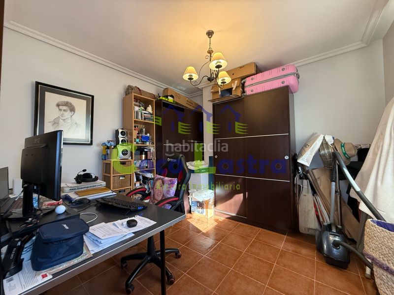 Foto f979c709-54df-4943-b407-97ad841a8214. Xalet a calle abedul 5 a Carrascal de Barregas