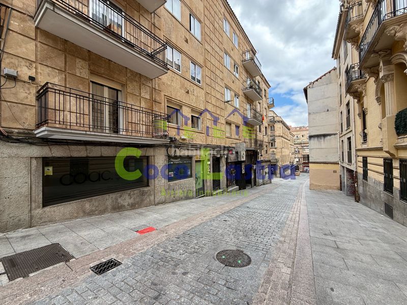 Foto 42d18eb2-4904-45d3-aceb-013897a9a4bd. Piso en Centro Salamanca