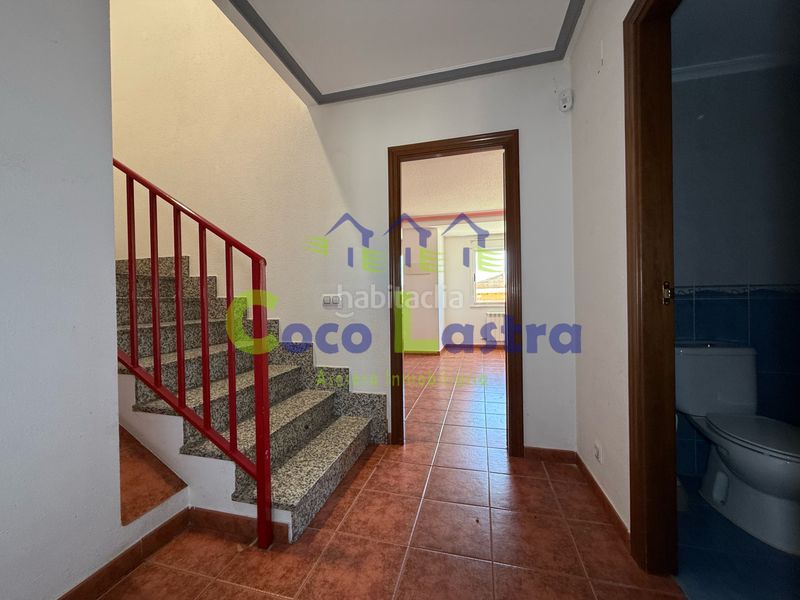 Foto ea91a765-b399-42f7-bba1-ff4e10b71cea. Casa adossada amb calefacció aparcament a Aldearrubia