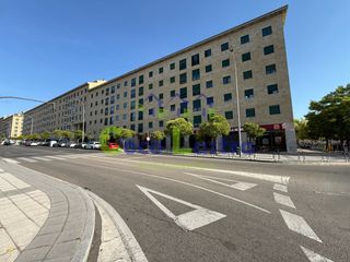 Appartement à Calle la Bañeza