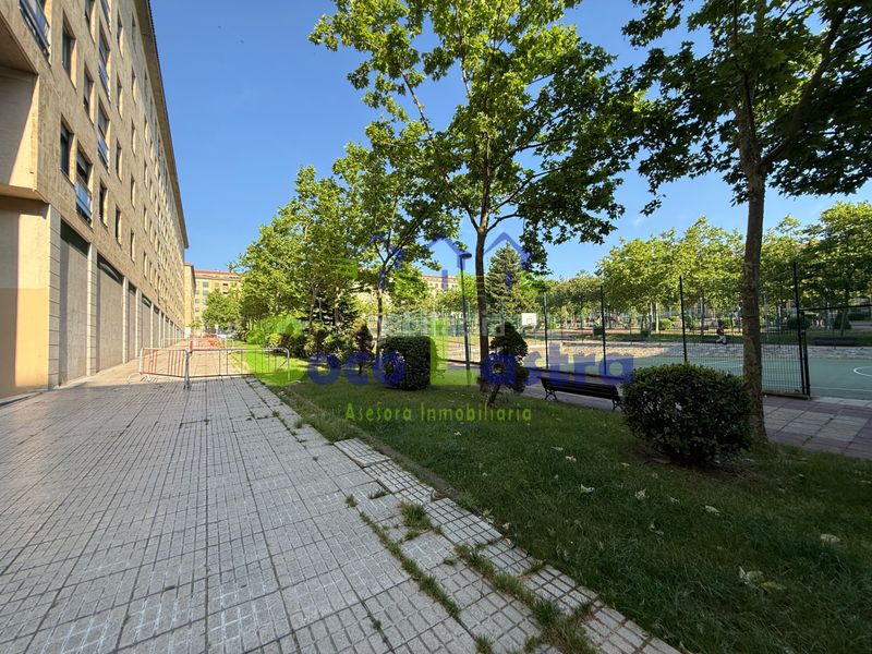 Foto 0a39a092-65db-4035-97f4-8c3aa7b1fc6e. Pis amb calefacció aparcament a Capuchinos - Glorieta - Ciudad Jardín Salamanca