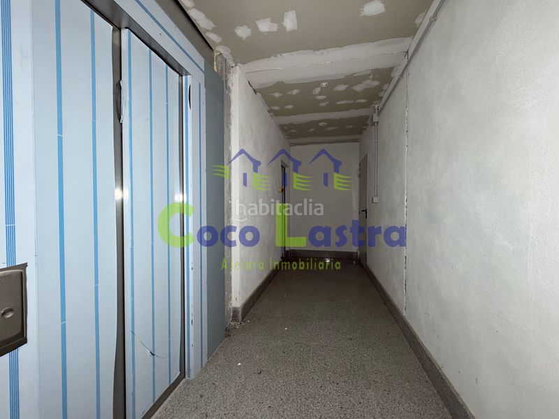 Foto 3a0d54cf-031d-43d0-8ddf-8cc030f1521b. Edificio en Aldeatejada