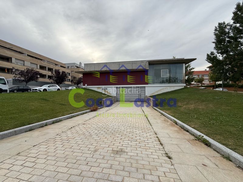 Foto 526488d9-0051-47bf-8dcb-2717324624c1. Edificio en Aldeatejada
