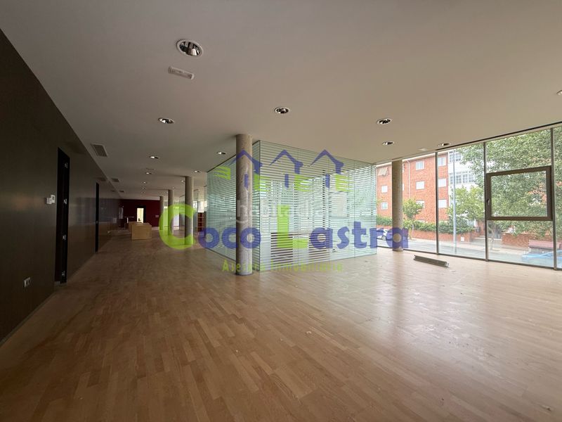 Foto 867c1111-7a05-4b78-abb0-4185c7794964. Edificio en Aldeatejada