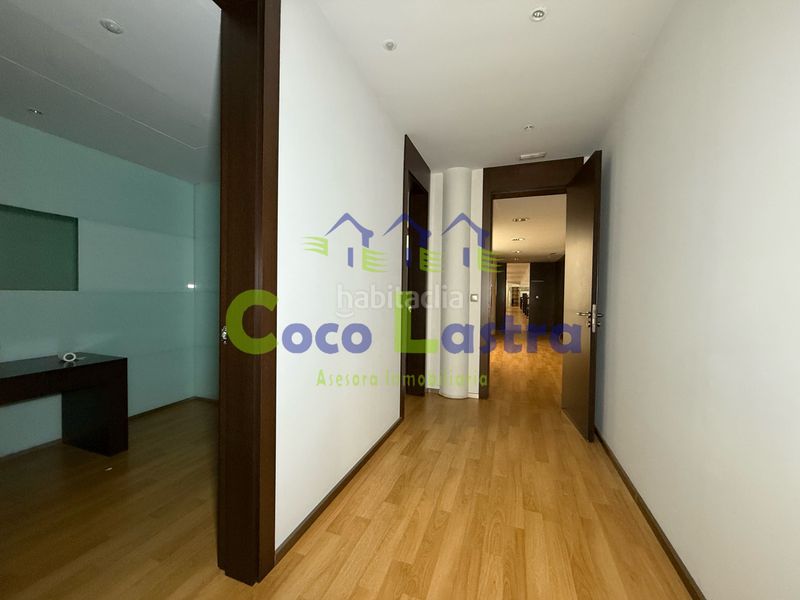 Foto c0ce5196-97e3-4442-a20a-ff6a896458af. Edificio en Aldeatejada