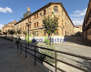 Affitto Appartamento  Calle ancha. Luminoso y con encanto en pleno centro histórico de salamanca. a