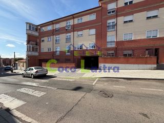 Aparcament cotxe a Calle Moral