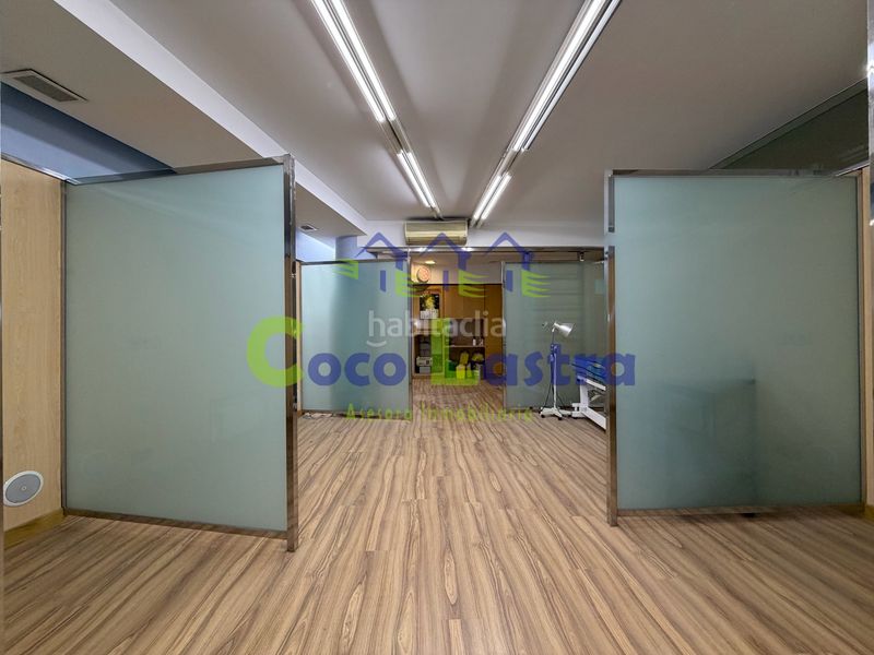 Foto 0ca38558-49fa-411c-9d21-9498dd2313ca. Bureau avec chauffage dans Centro Salamanca
