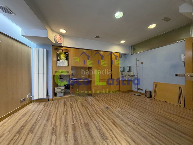 Foto c331d546-21e1-403a-ba0c-05ec846c1d39. Bureau avec chauffage dans Centro Salamanca