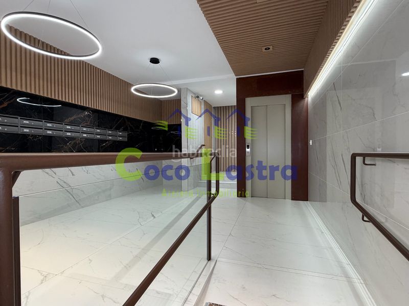 Foto cb1f8d95-8093-4a80-aff0-06d290ce58aa. Bureau avec chauffage dans Centro Salamanca