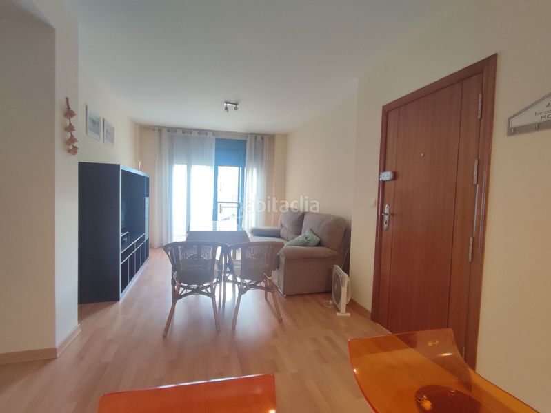 Foto 85eaea49-7237-4874-8062-5bdd2b5b3910. Rent flat in Centro Huelva