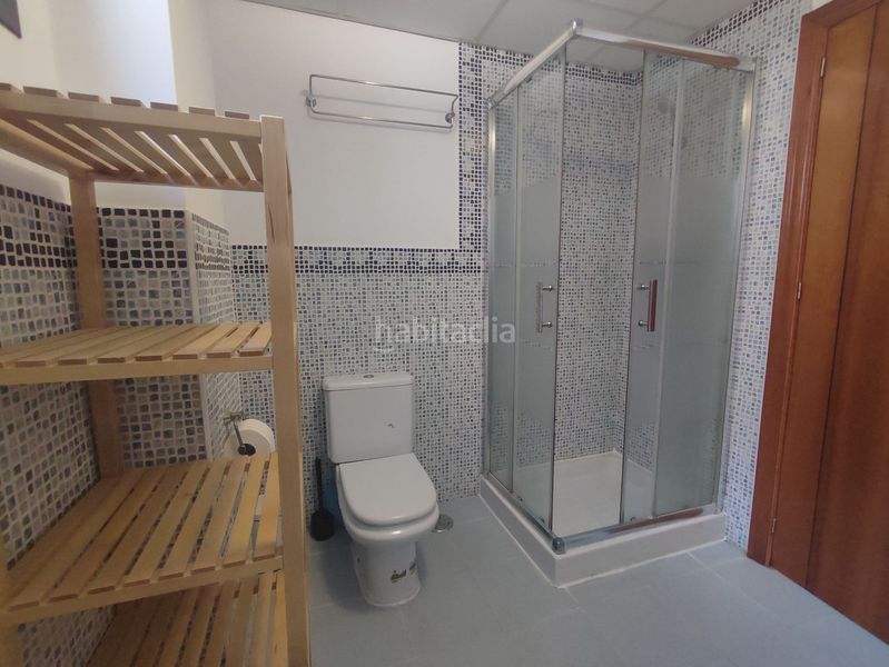 Foto f7c832b0-76e9-405d-917f-158a619a0693. Rent flat in Centro Huelva
