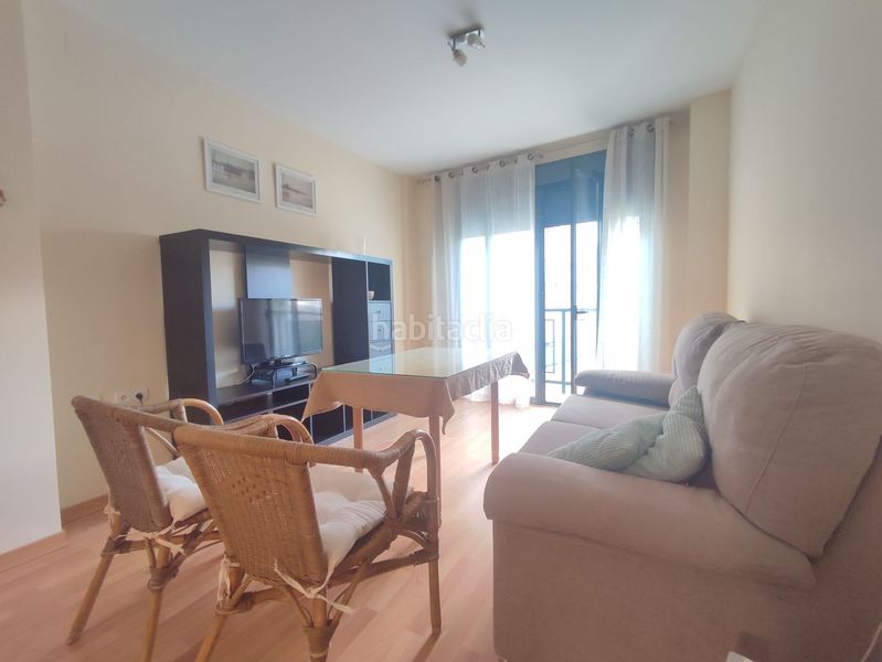 Foto fdf8b879-5da0-469e-b06b-a21d65be2320. Rent flat in Centro Huelva