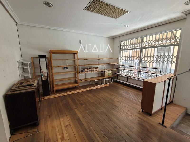 Foto 8e993aa3-e92c-4199-a24b-bb12501d8f29. Alquiler local comercial local en plaza españa en Cuenca