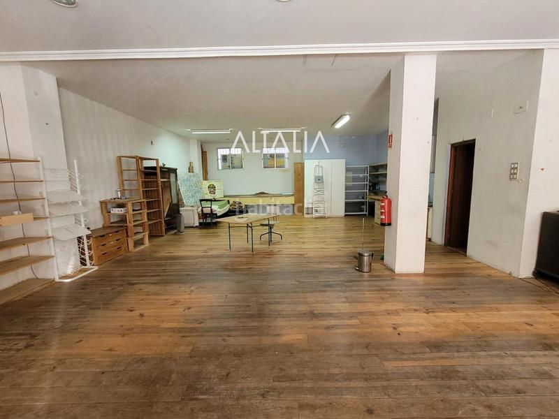 Foto da4150aa-dfd0-4e22-995a-0ae2f76a07ce. Alquiler local comercial local en plaza españa en Cuenca