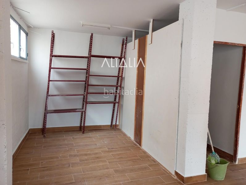 Foto e7fd3bd0-7aae-4ef4-8dcb-7d8e80df6238. Miete geschäftsraum in Centro Cuenca