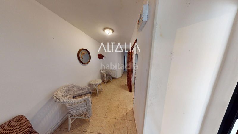 Foto bd450b5c-fe2b-43d8-a903-39a344794050. Edifici a Motilla del Palancar