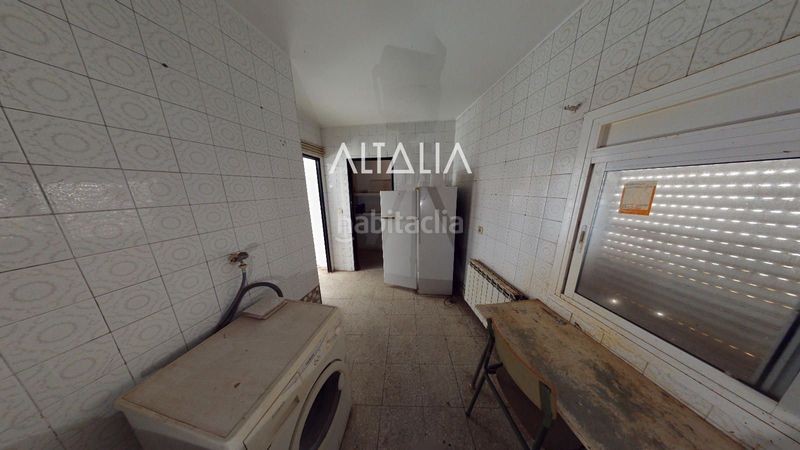 Foto f7d5ffc8-ebae-487c-b413-befd6971d979. Edifici a Motilla del Palancar
