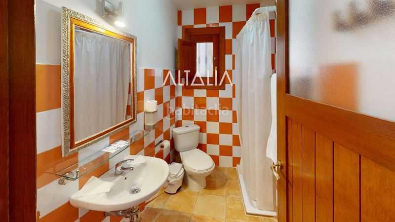 Foto 4c69d538-a555-4931-9262-55a3ddb79587. Edifici a San Antón Cuenca