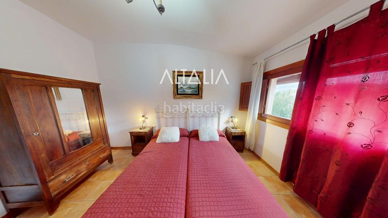 Foto 6387de05-f515-4ca0-ae5d-cbb70654cf2e. Edifici a San Antón Cuenca