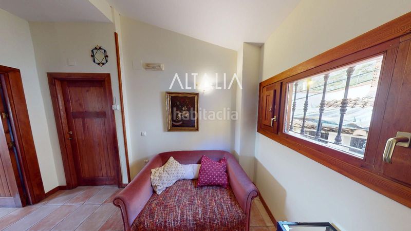 Foto b92a32b1-5cb3-48c7-b657-2848e6dd67b2. Edifici a San Antón Cuenca