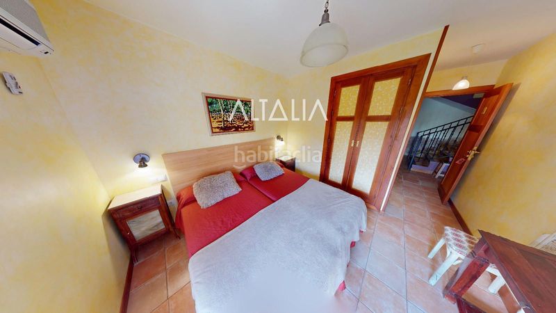 Foto c81683b5-5e3f-4828-b677-1a503248e9dc. Edifici a San Antón Cuenca