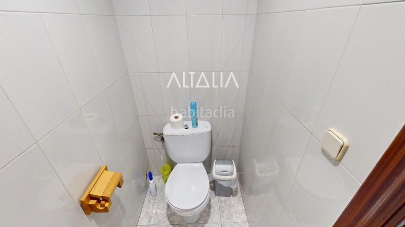 Foto 4c2c3580-e44c-488d-8ccf-b2fbf3a1fdd4. Local comercial a Centro Cuenca