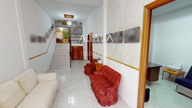 Foto ab8772e9-4c03-433b-945b-a7339d8cced8. Local comercial a Centro Cuenca