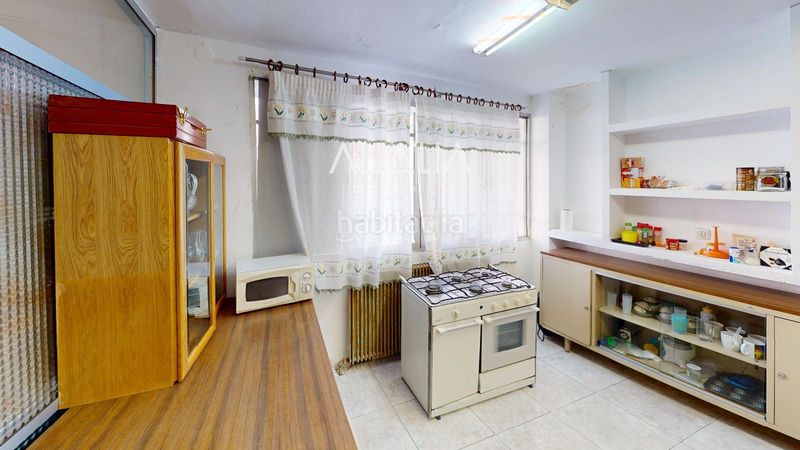 Foto b62f19ec-10e4-4d26-be48-c457181ca103. Local comercial a Centro Cuenca
