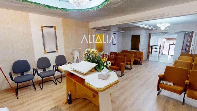 Foto ed36c2d3-1c8b-4d24-8746-a939185d295e. Local comercial a Centro Cuenca