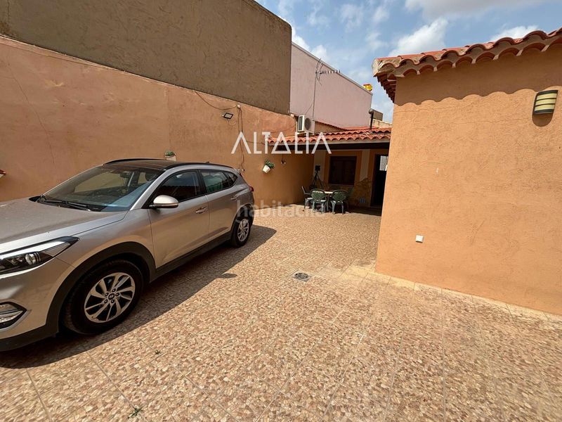 Foto d8b906d1-3190-49e0-bee7-eea11227fd41. Casa a Casas de los Pinos