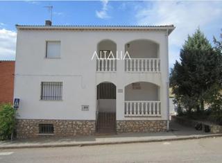 Casa a Villanueva de Guadamejud. Casa en venta en villanueva de guadamejud