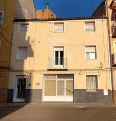 Casa in Centro. Edificio en venta en el centro de cuenca