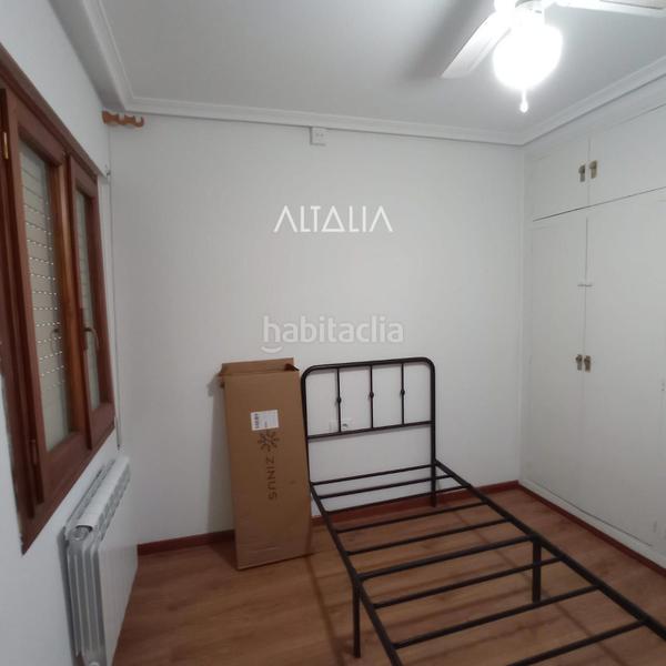 Foto f2786557-88e7-45fd-a135-bb17386d7549. Alquiler piso  en alquiler en hermanos valdes en Cuenca